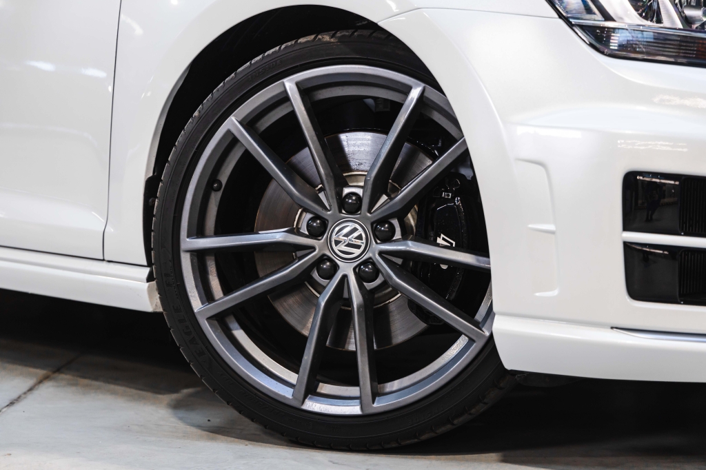 Volkswagen Golf R 2017 фото 7