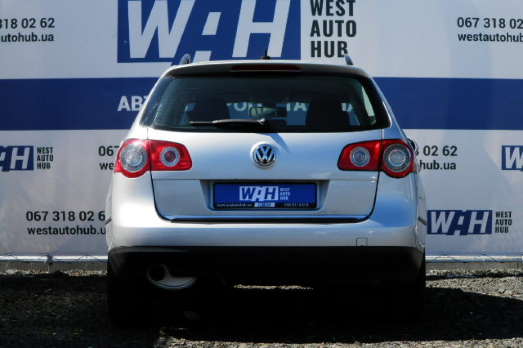 Volkswagen Passat B6 1.6 MPI 2006 photo 6