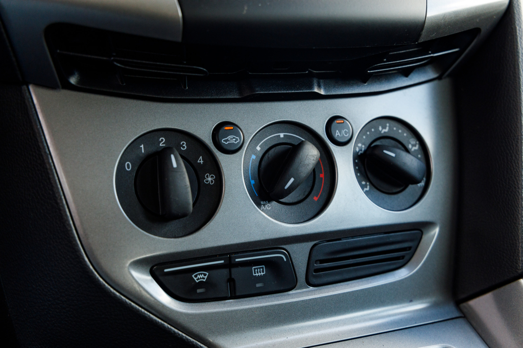 Ford Focus 2013 photo 10