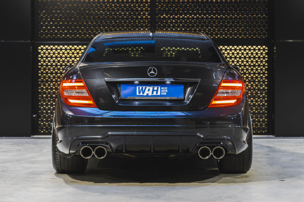 Mercedes-Benz C-Class AMG 2012 photo 12