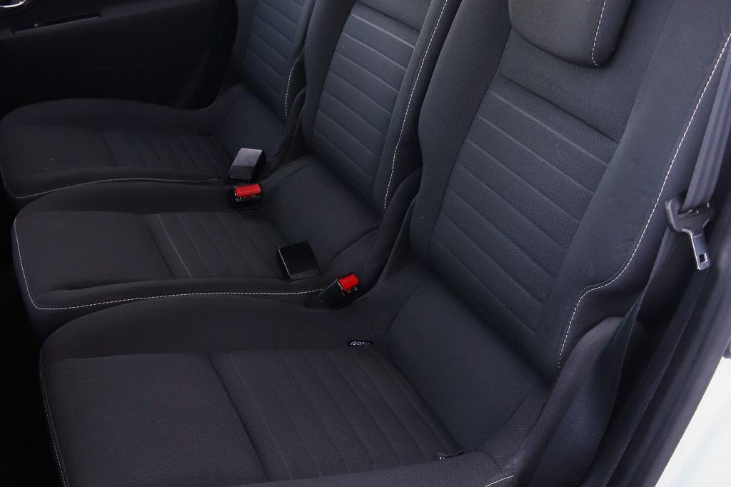 Renault Scenic 2015 фото 22