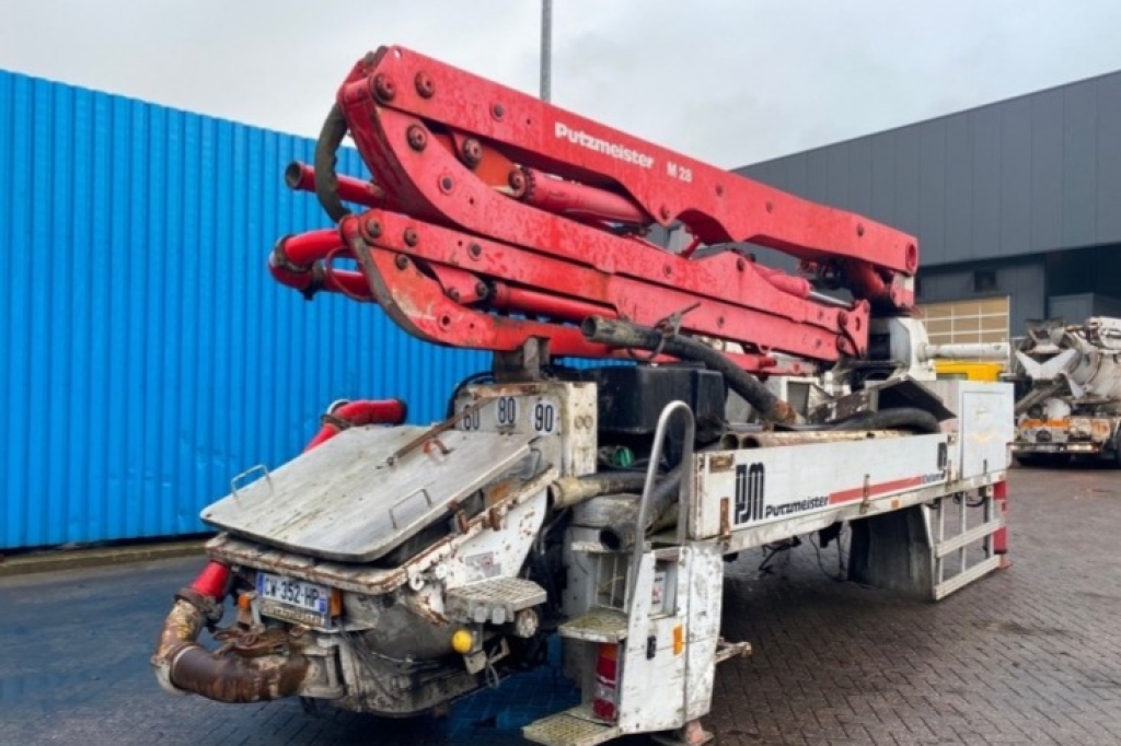 Putzmeister M 36-4 M28 2005 фото 2