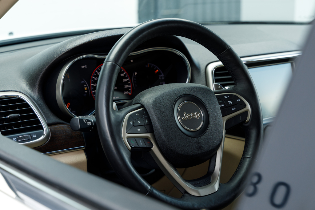 Jeep Grand Cherokee Limited 2014 photo 21