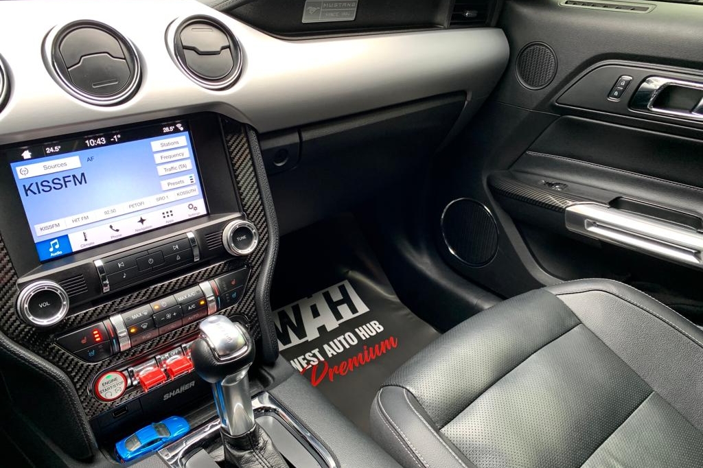 Ford Mustang GT 2017 фото 12