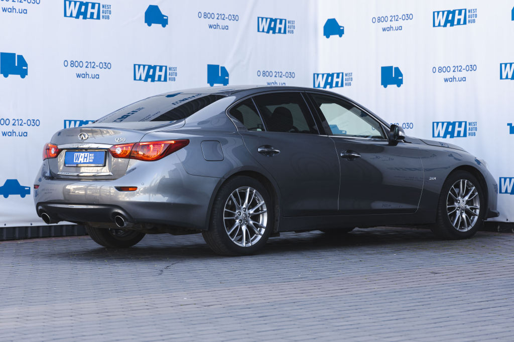 Infiniti Q50 2017 фото 6