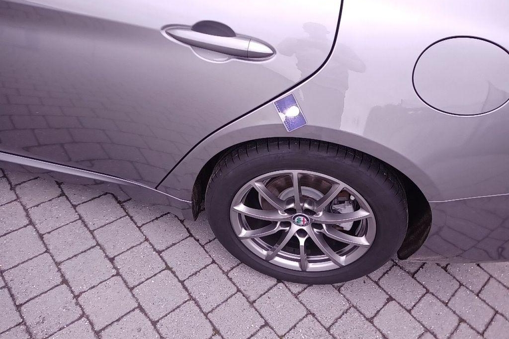 Alfa Romeo Giulia 2017 фото 20