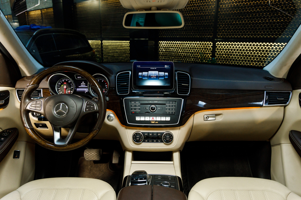 Mercedes-Benz GLS 450 4matic 2016 photo 4