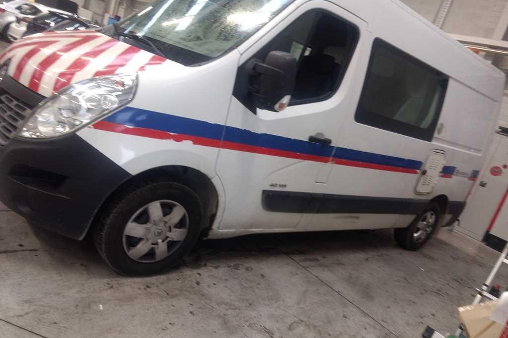 Renault Master 2015 photo 50