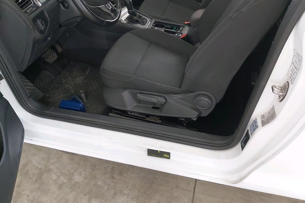 Volkswagen Golf 2017 фото 16