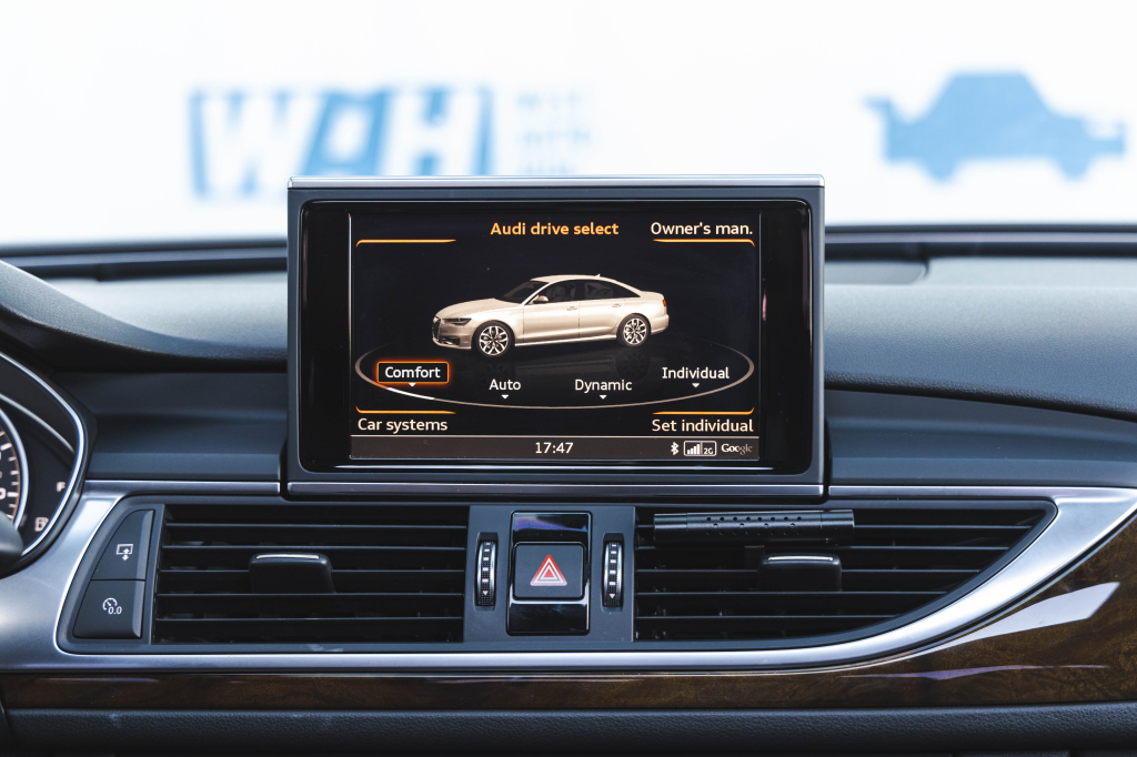 Audi A6 S-Line 2017 фото 25