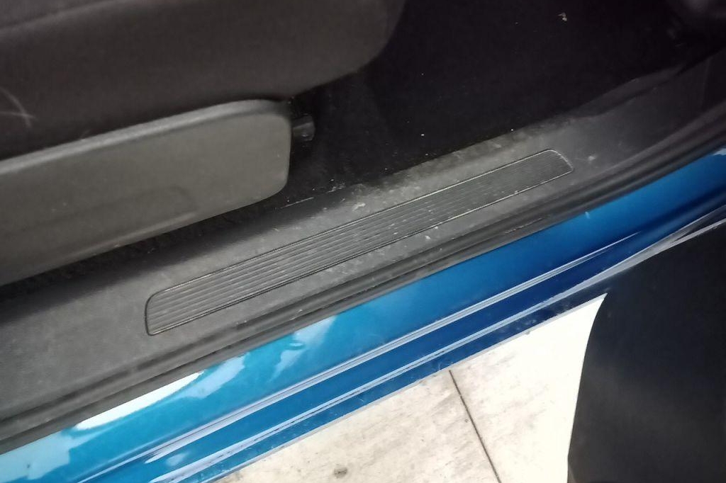 Volkswagen Touran 2017 фото 33