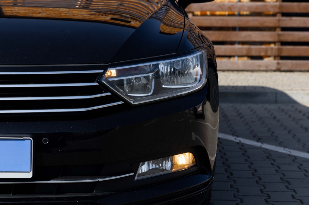 Volkswagen Passat B8 2015 фото Volkswagen Passat B8 2015 фото 1