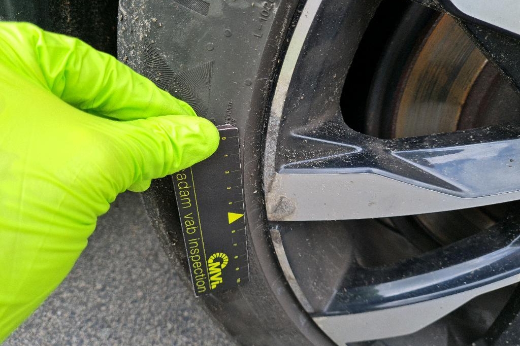 Volvo V60 2017 photo 19