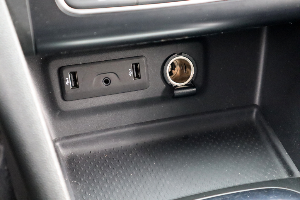 Renault Megane 2017 фото 22