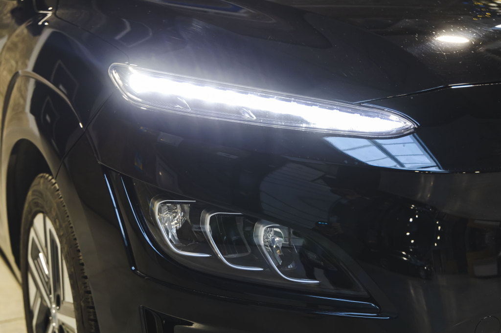 Hyundai Kona Electric 2021 photo 9