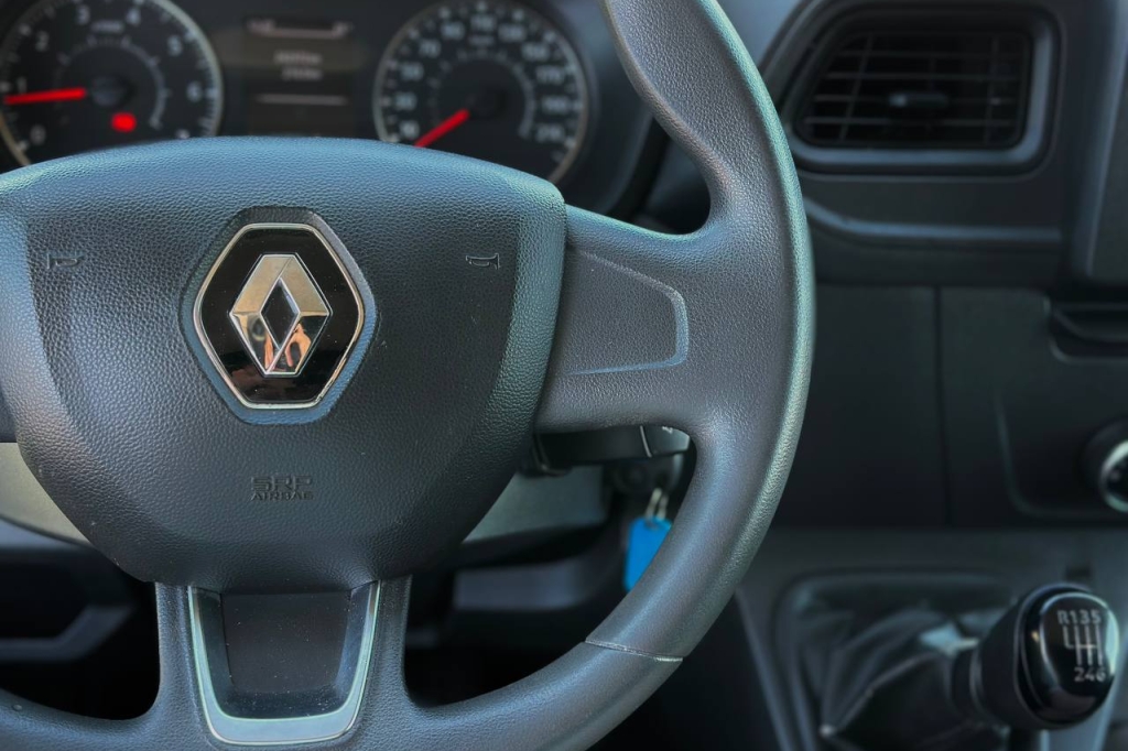 Renault Master 2019 фото Renault Master 2019 фото 12