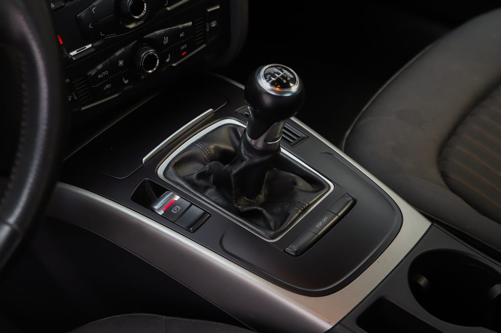 Audi A4 2008 photo 15