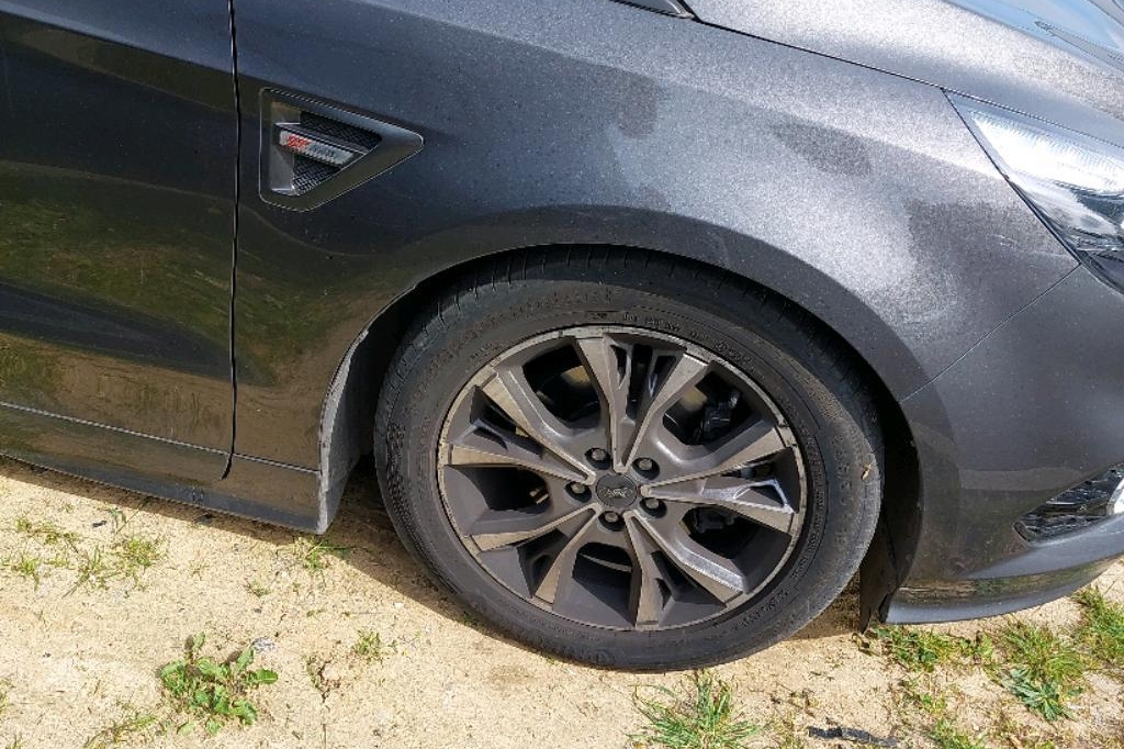 Ford S-Max 2018 photo 14