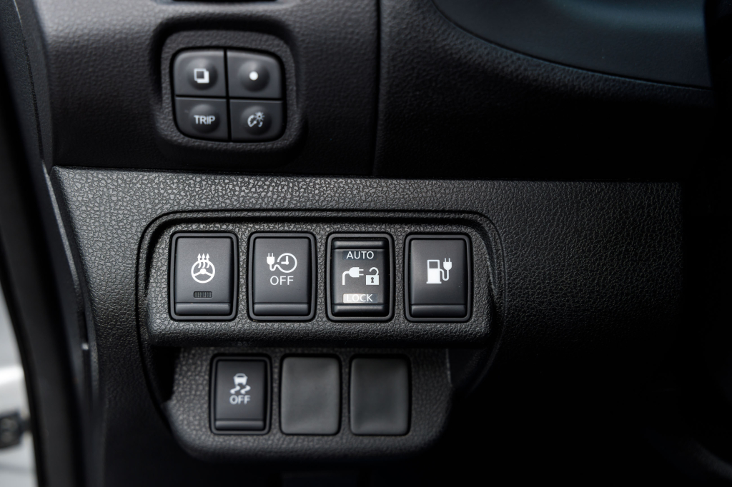 Nissan Leaf 2014 фото 8