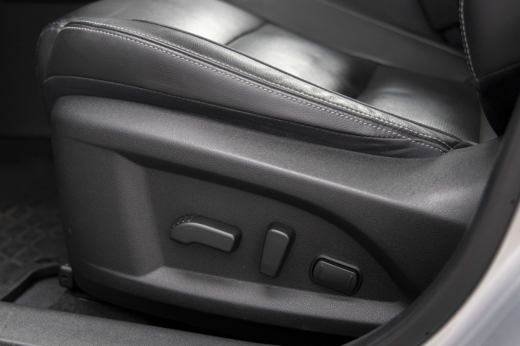 Renault Koleos 2018 фото Renault Koleos 2018 фото 15