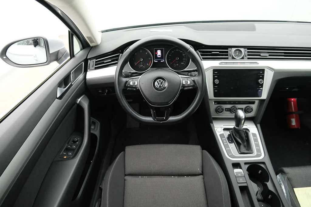 Volkswagen Passat Variant 2018 photo 6