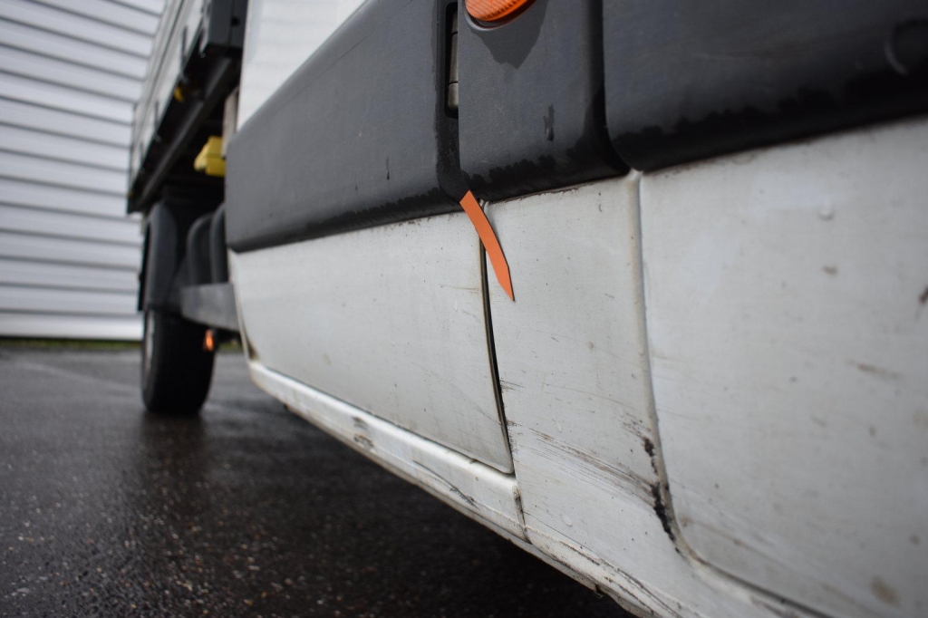 Renault Master Pritsche 2017 photo 11