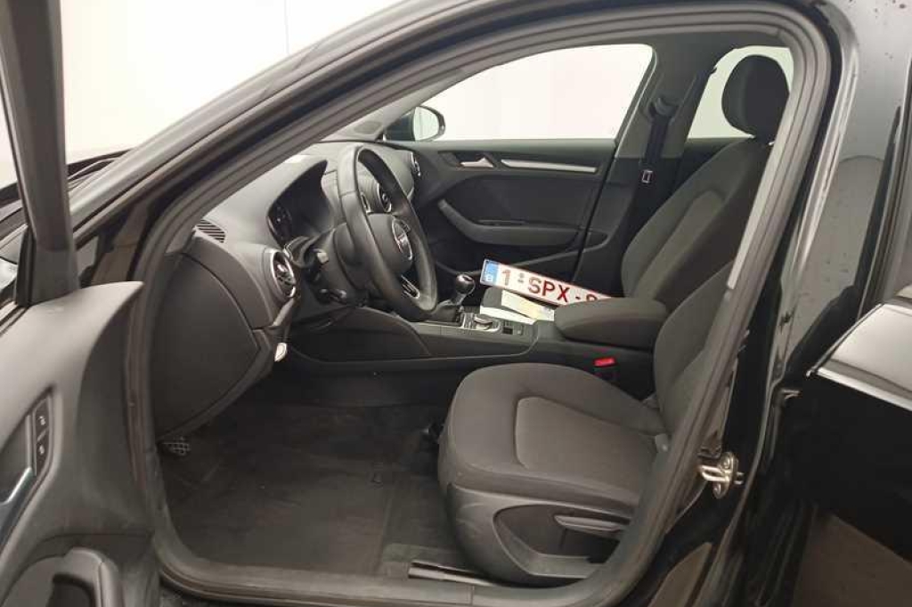 Audi A3 2017 photo 4