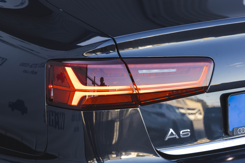 Audi A6 S-Line 2017 фото 10