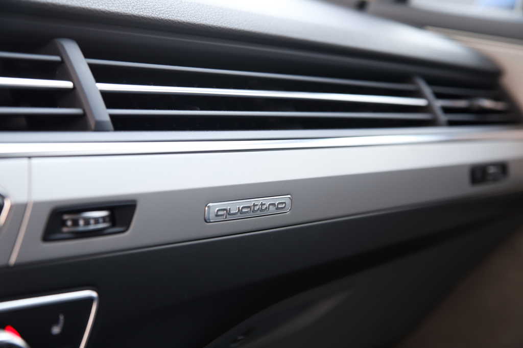 Audi Q7 S line TDI quattro 2017 photo 1