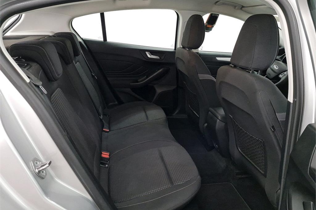 Ford Focus 2020 photo 4