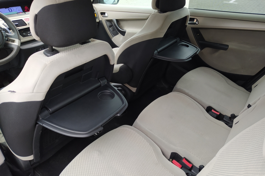 Citroen Grand C4 Picasso photo 19