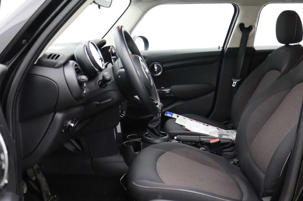 MINI One 2018 photo 5