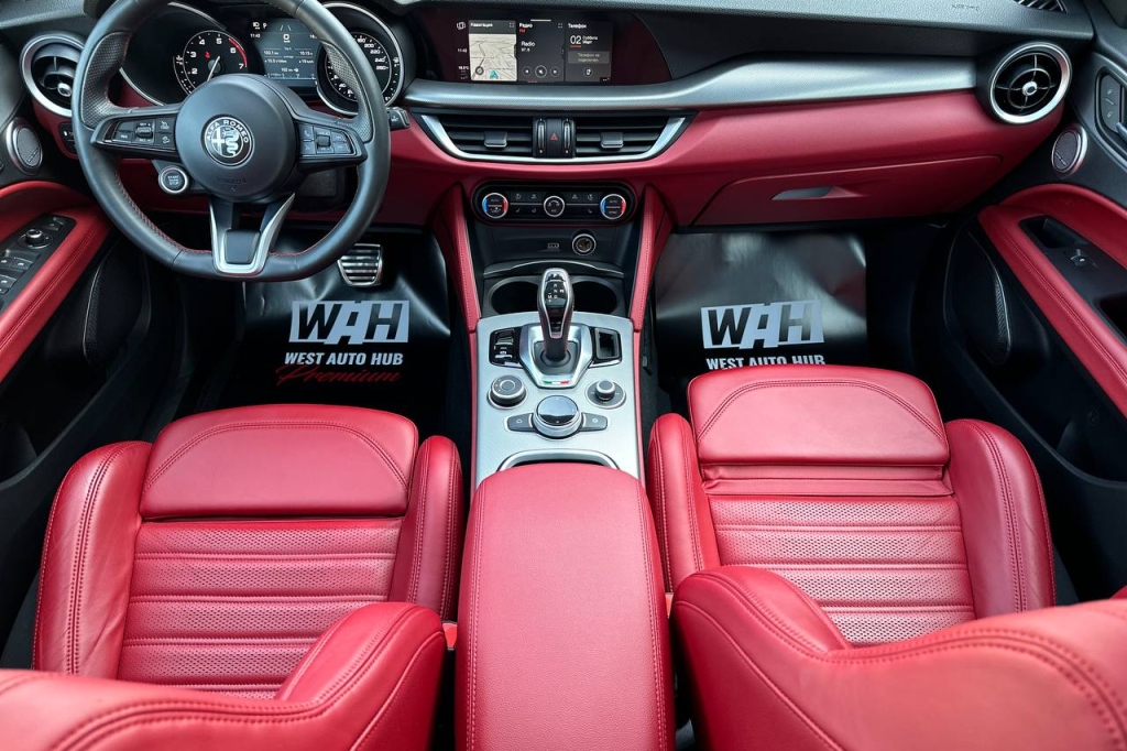 Alfa Romeo Stelvio 2021 photo 19