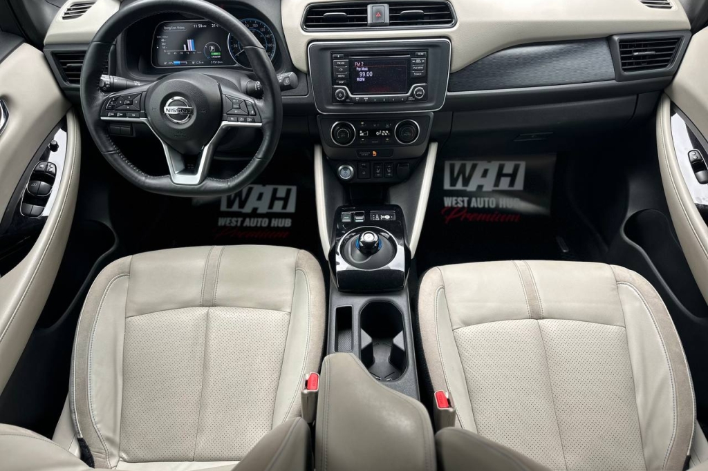 Nissan Leaf 40 kWh 2019 фото 17