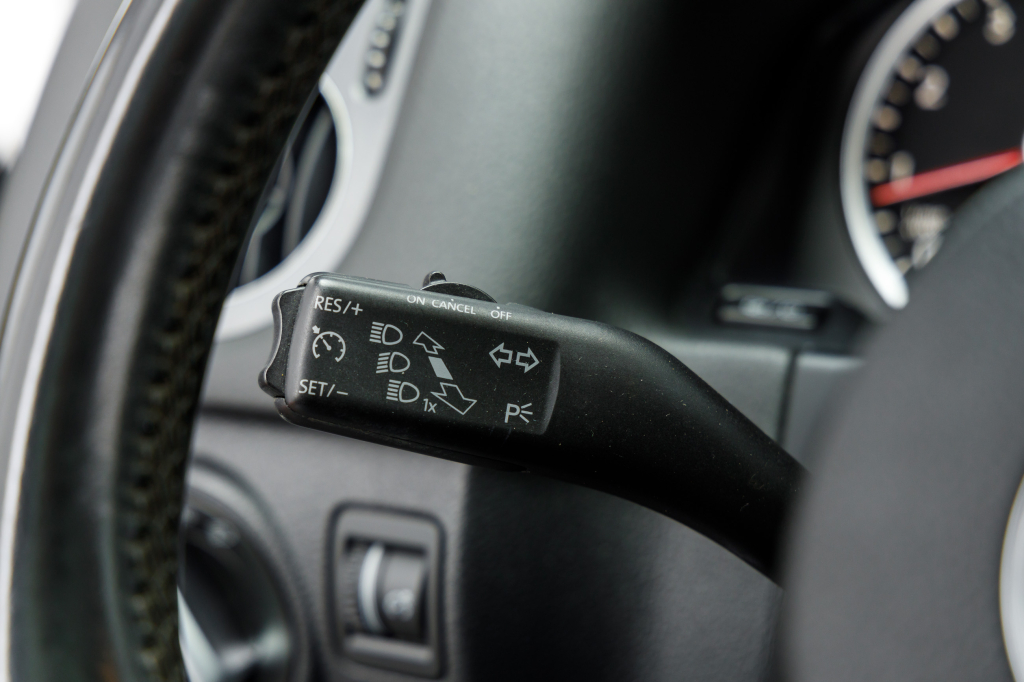 Volkswagen Tiguan S 2012 photo 22