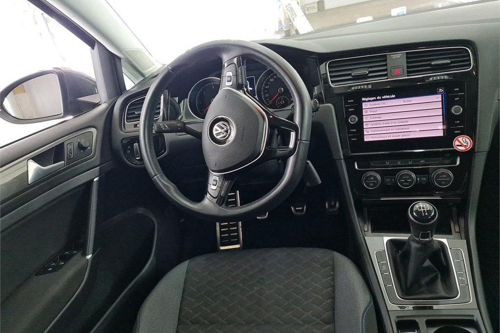 Volkswagen Golf 2019 фото 2