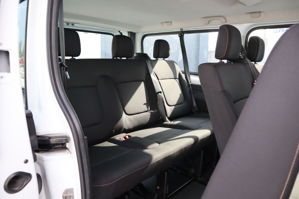 Renault Trafic фото 14