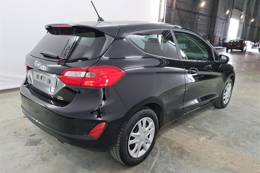 Ford Fiesta 2018 фото 3