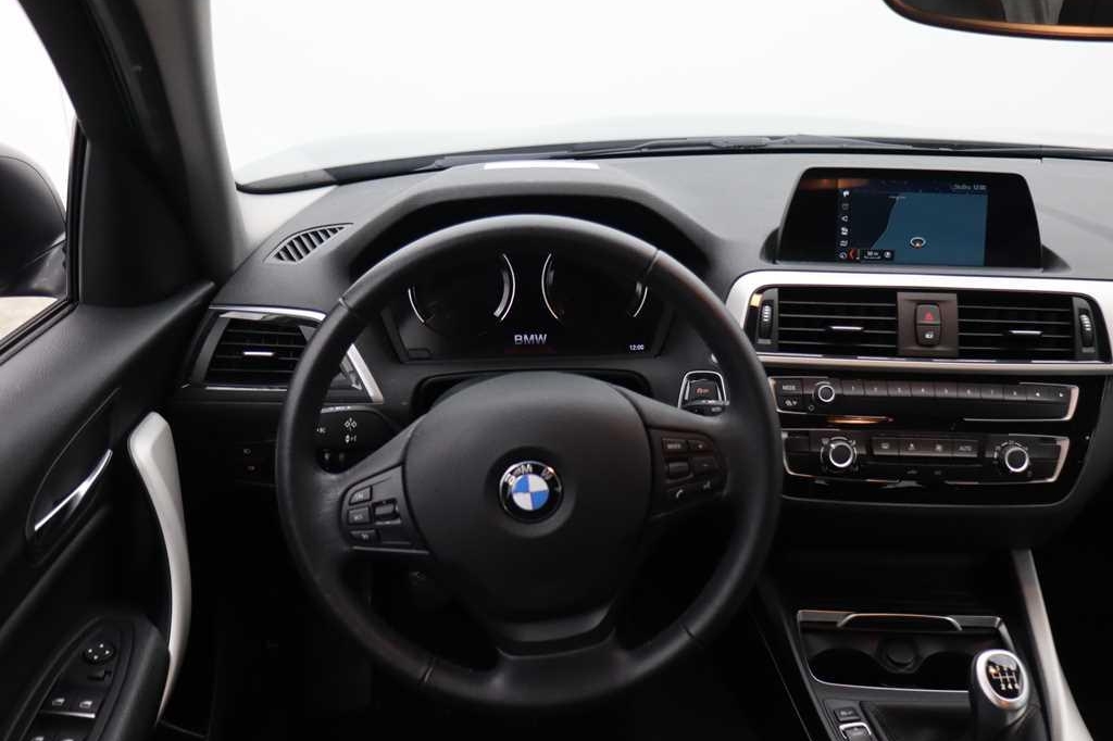 BMW 1er 2019 фото 2