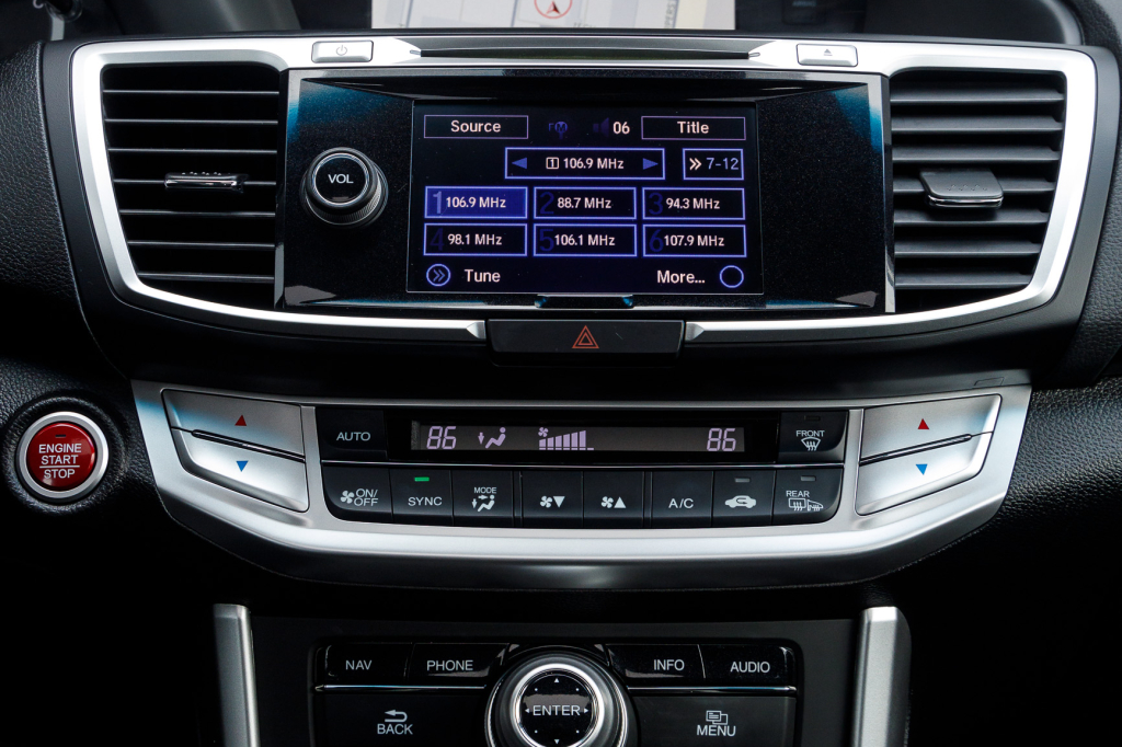 Honda Accord EXL photo 15