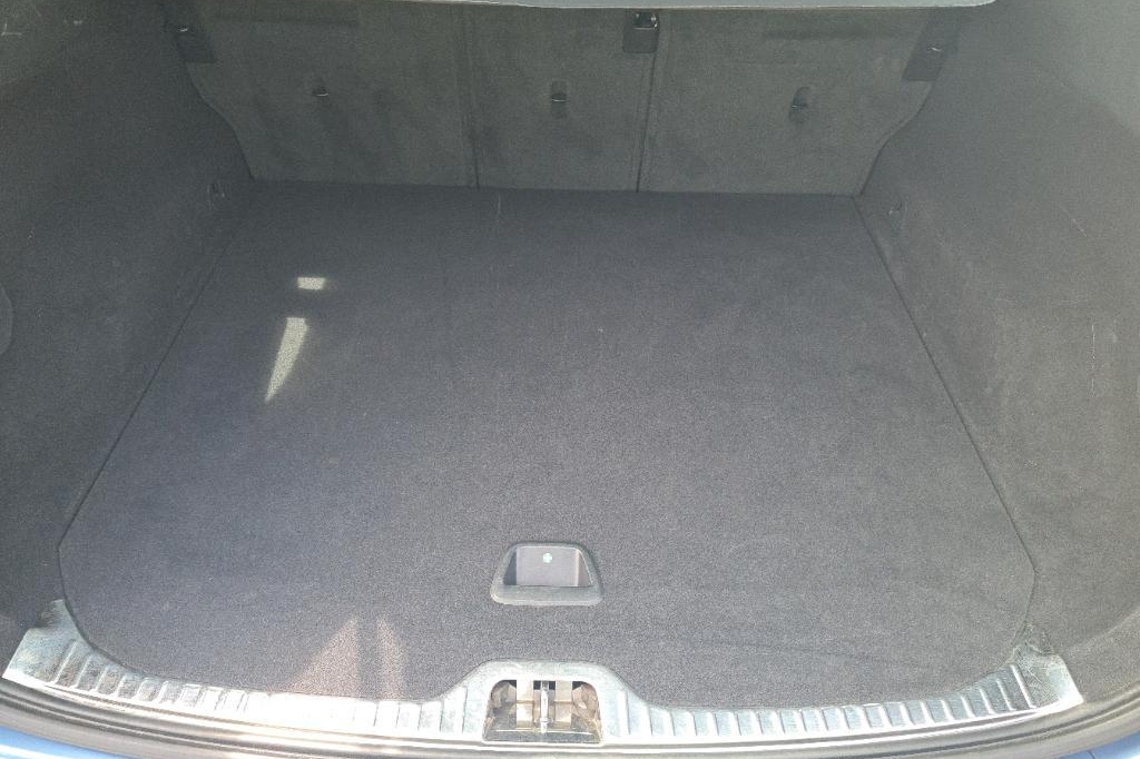 Volvo XC60 2017 photo 14