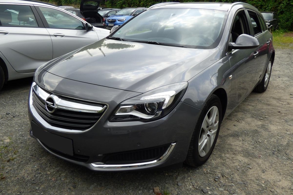 Opel Insignia Sports Tourer 2017 фото 6