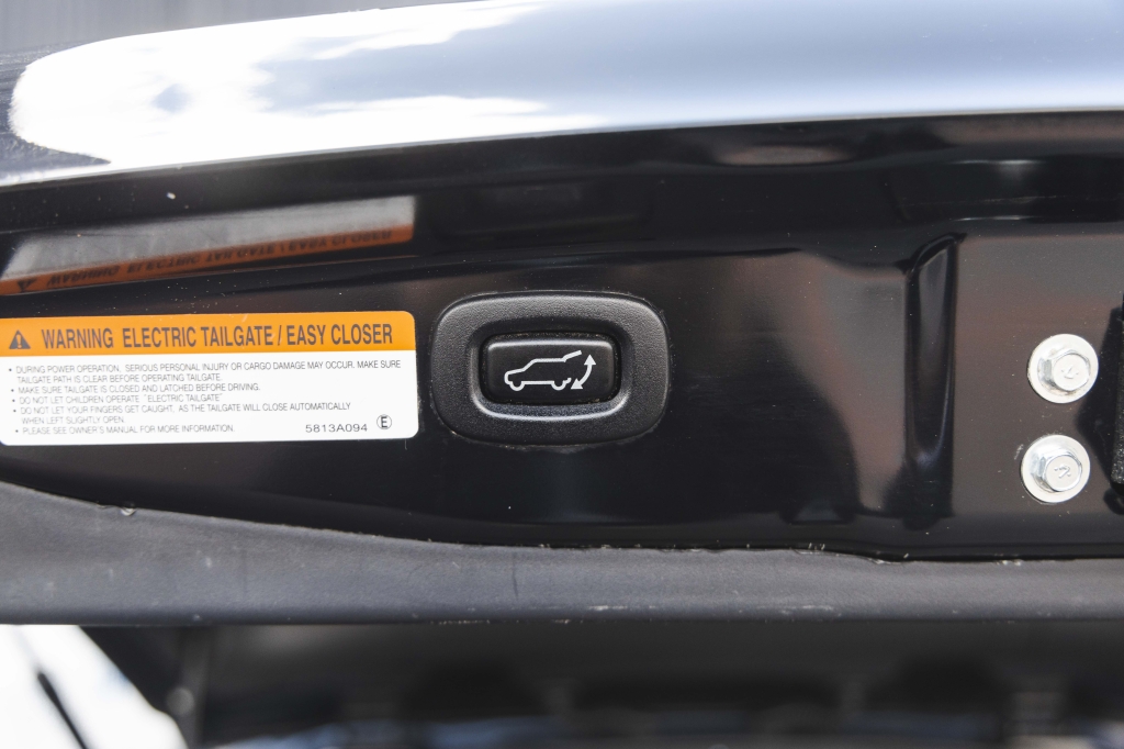 Mitsubishi Outlander PHEV Plug-In Hybrid 2013 photo 39