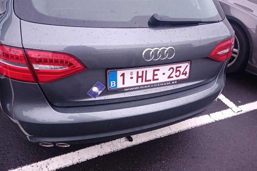 Audi A4 Avant 2014 фото 9