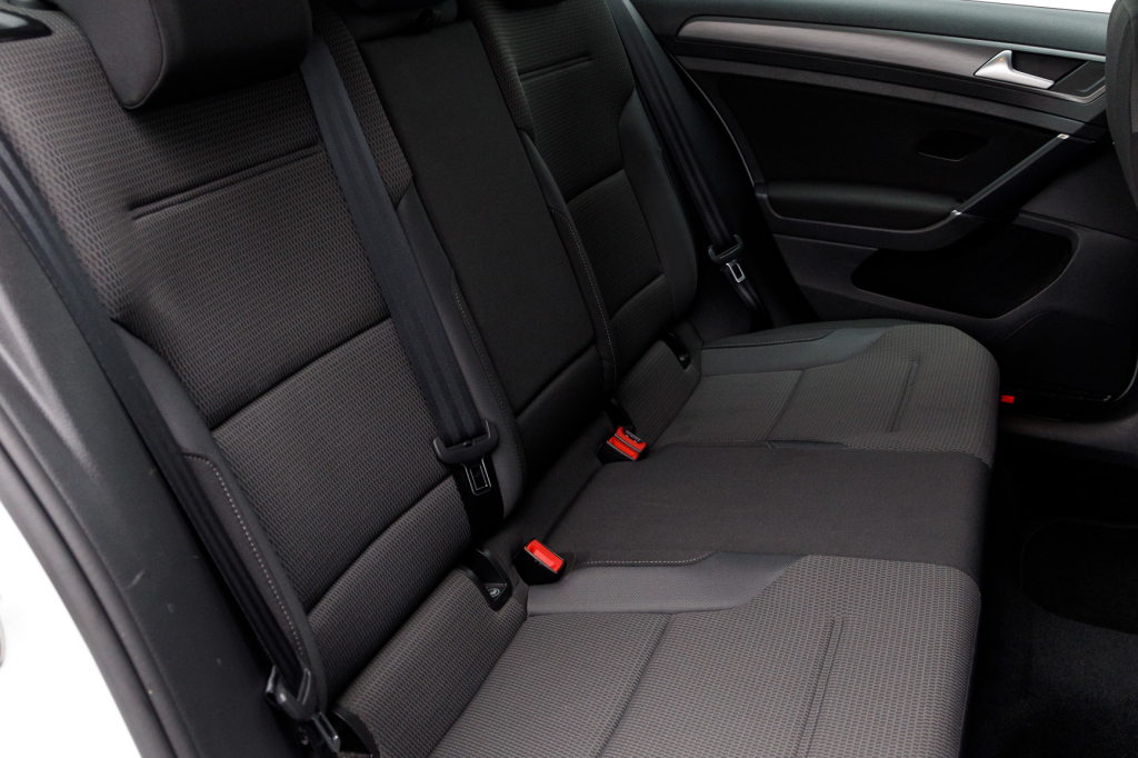 Volkswagen Golf VII фото 24