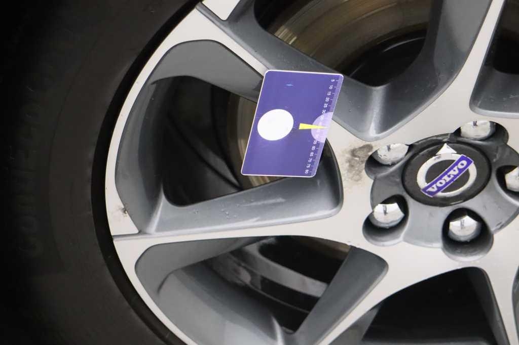 Volvo XC60 2016 фото 36