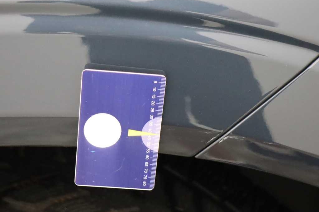 Volvo XC60 2019 фото 19