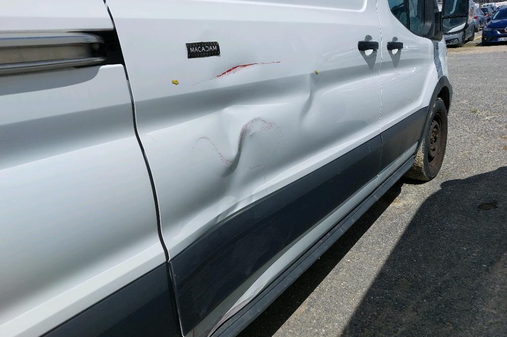 Ford Transit 2018 photo 15