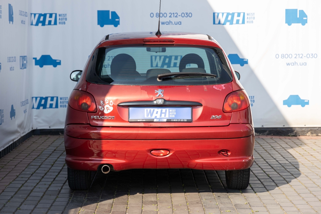 Peugeot 206 2007 фото 6
