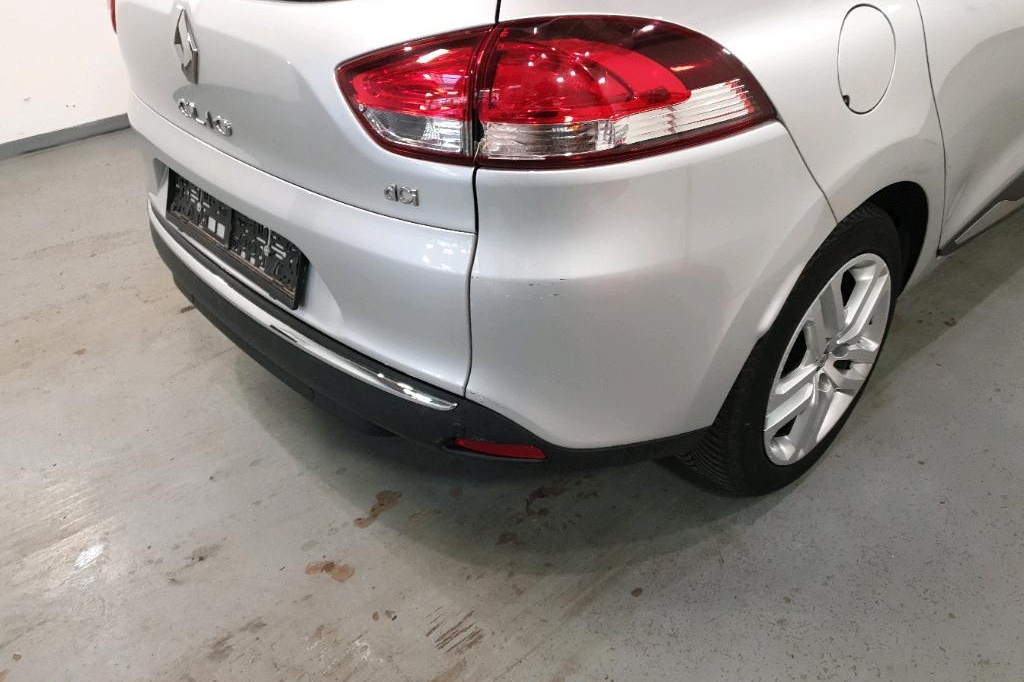 Renault Clio Grandtour 2016 photo 30